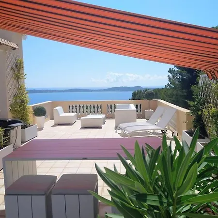 Апартаменты Le Panoramique, Piscine/wifi/calme